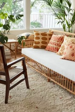 Chhatwal & Jonsson Indu Kissenbezug 50x50 Cm, Hellbeige / Spicy Yellow -Home-Verkäufe 2023 chhatwal jonsson indu cushion cover 50x50 cm 8