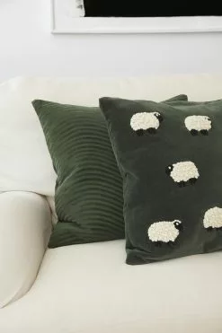 Chhatwal & Jonsson Sheep Kissenbezug Forest Green, 50x50 Cm -Home-Verkäufe 2023 chhatwal jonsson sheep kuddfodral 50x50 cm forest green 1