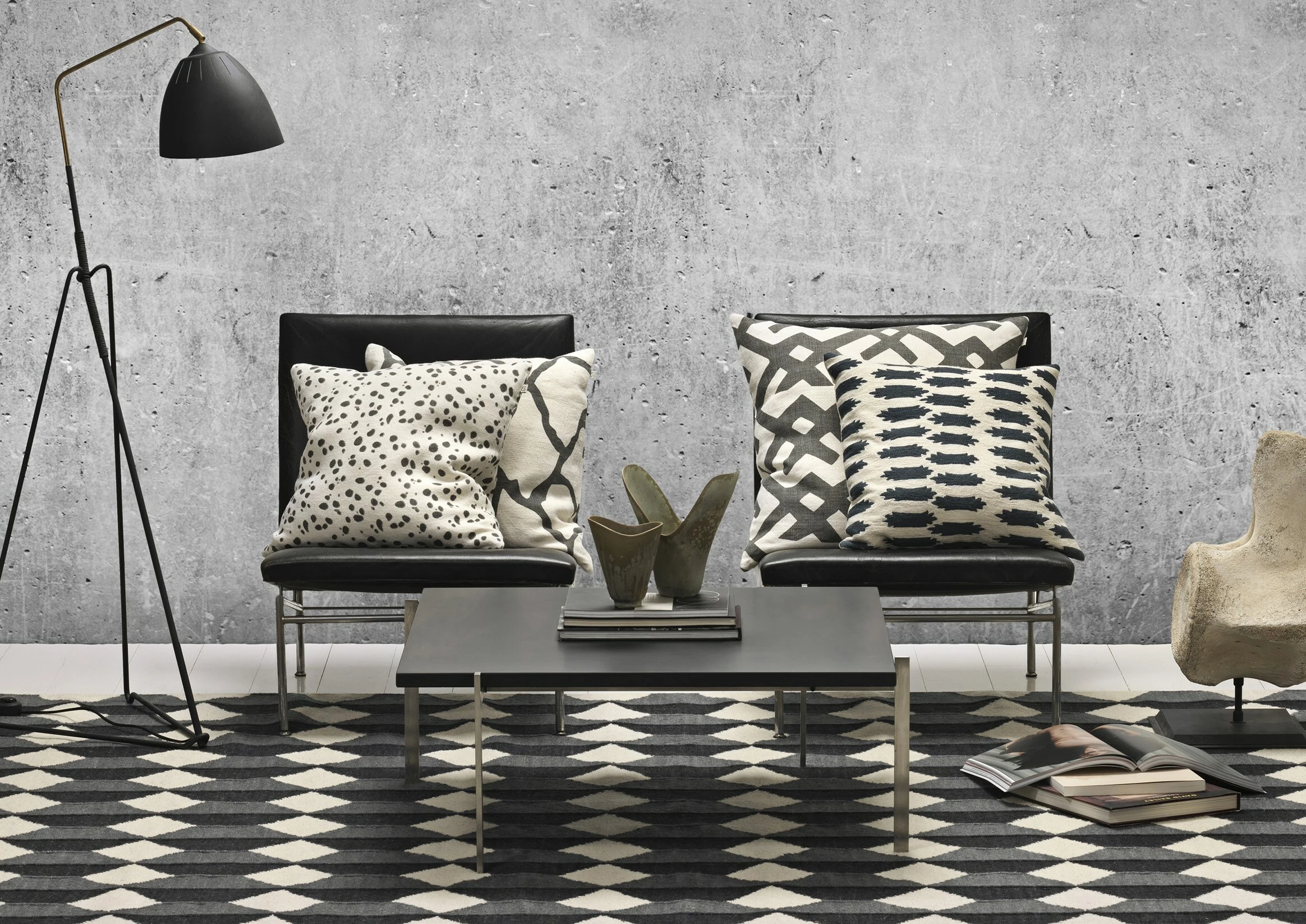 Chhatwal & Jonsson Tiger Dot Kissenbezug 50x50cm, Weiss/ Blau 4 Chhatwal & Jonsson Tiger Dot Kissenbezug 50x50cm, Weiss/ Blau – Bild 2