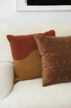 Chhatwal & Jonsson Yogi Kissenbezug Terracotta/Masala Yellow, 50x50 Cm -Home-Verkäufe 2023 chhatwal jonsson yogi kuddfodral 50x50 cm terracotta masala yellow 1