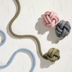 Design House Stockholm Knot Kissen,Cremefarben -Home-Verkäufe 2023 design house stockholm knot kissen 3