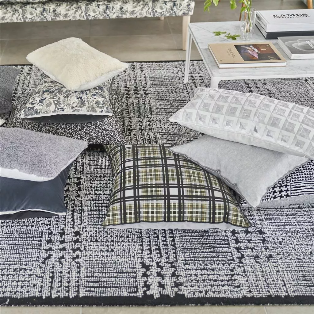 Designers Guild Brera Lino Kissen 43x43 Cm, Grafitfarben 5 Designers Guild Brera Lino Kissen 43x43 Cm, Grafitfarben – Bild 3