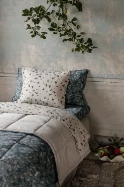 Garbo & Friends Fauna Forest Tagesdecke, 150x250 Cm -Home-Verkäufe 2023 garbo friends fauna forest quilted bed cover single 3