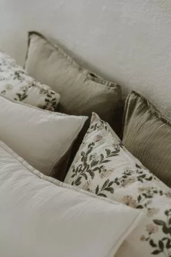 Garbo & Friends Geranium Kissenbezug Musselin, 50x70 Cm -Home-Verkäufe 2023 garbo friends geranium muslin pillowcase 3