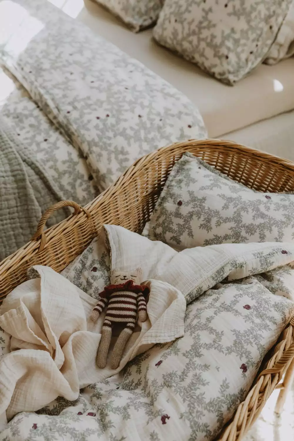 Garbo & Friends Pomegranate Bettwäsche Musselin, 100x140 Cm 5 Garbo & Friends Pomegranate Bettwäsche Musselin, 100x140 Cm – Bild 3