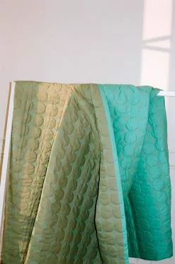 Hay Mega Dot Tagesdecke 235x245 Cm, Olivgrün -Home-Verkäufe 2023 hay mega dot tagesdecke 235x245 cm 19