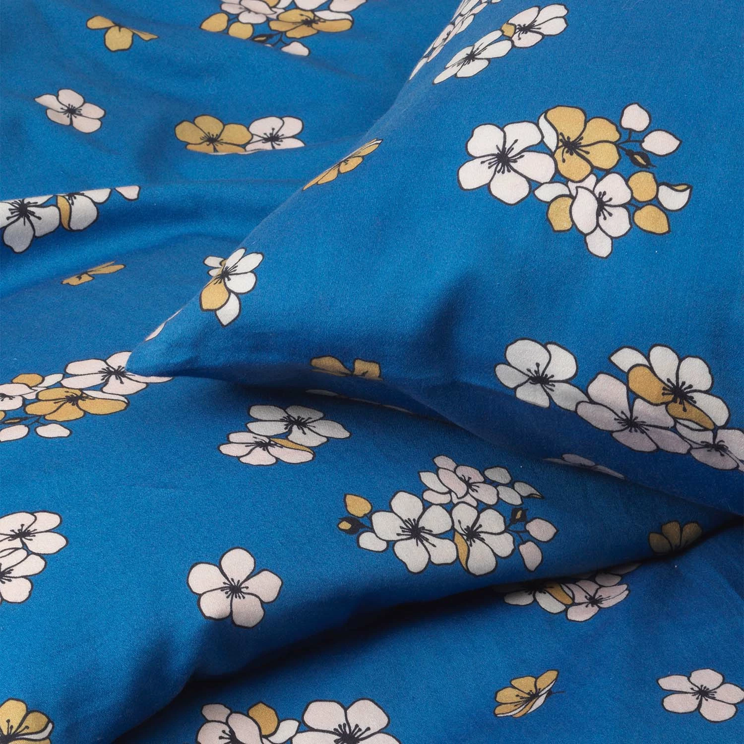 Juna Grand Pleasantly Bettbezug-Set 140x220 + 50x70 Cm, Blau 4 Juna Grand Pleasantly Bettbezug-Set 140x220 + 50x70 Cm, Blau – Bild 2