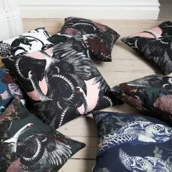 Lisa Bengtsson Swan Lake Kissenbezug 50x50cm -Home-Verkäufe 2023 lisa bengtsson swan lake kissenbezug 50x50cm 1