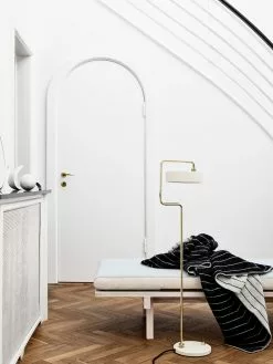 Made By Hand Pinstripe Decke 140x190 Cm, Schwarz -Home-Verkäufe 2023 made by hand pinstripe 1