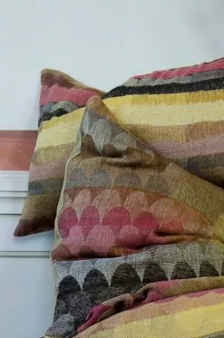 Mimou Nagano Pillow 50x50 Cm, Denim Blue -Home-Verkäufe 2023 mimou nagano kissen 50x50 cm blush 1