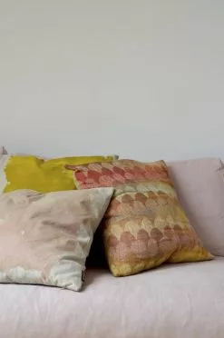 Mimou Nagano Pillow 50x50 Cm, Denim Blue -Home-Verkäufe 2023 mimou nagano kissen 50x50 cm blush 2