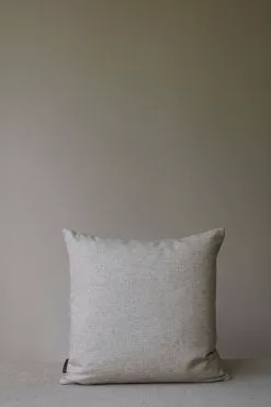 Mimou Retreat Kissen Recycelte Wolle 50x50,  Roggenbeigefarben -Home-Verkäufe 2023 mimou retreat kissen recycelte wolle 50x50 7