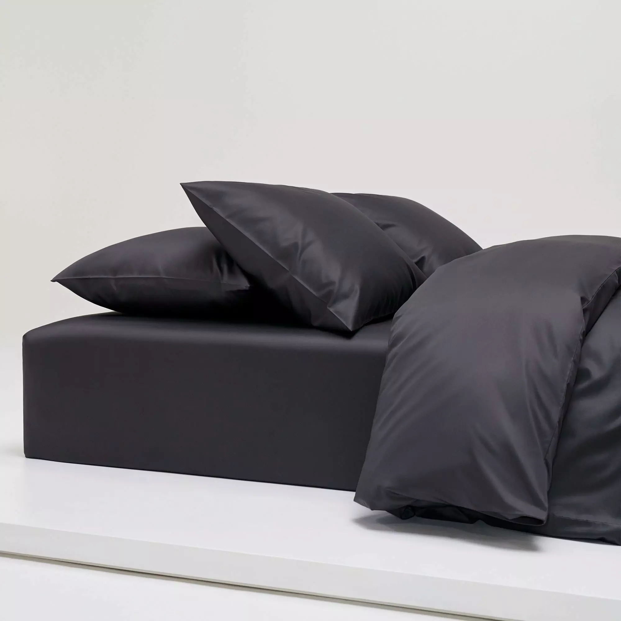 Ogland Shade Spannbetttuch Anthrazitgrau, 90x200 Cm 4 Ogland Shade Spannbetttuch Anthrazitgrau, 90x200 Cm – Bild 2