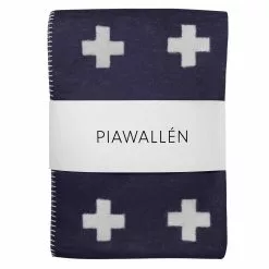 Pia Wallen Cross Throw 150x240cm, Blau