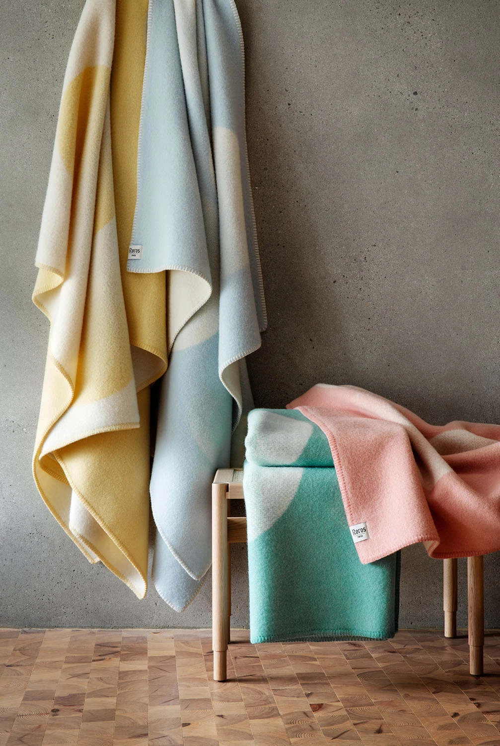 Røros Tweed MOON Wolldecke 135x200 Cm, Crescent Blue 8 Røros Tweed MOON Wolldecke 135x200 Cm, Crescent Blue – Bild 6