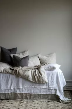 Tell Me More Linen Kissenbezug 65x65 Cm, Warmes Grau -Home-Verkäufe 2023 tell me more kissenbezug leinen 65x65 cm 10